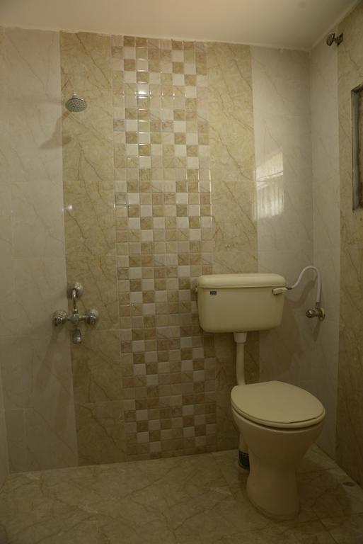 Hotel Sri Sai Krupa Hyderabad Værelse billede
