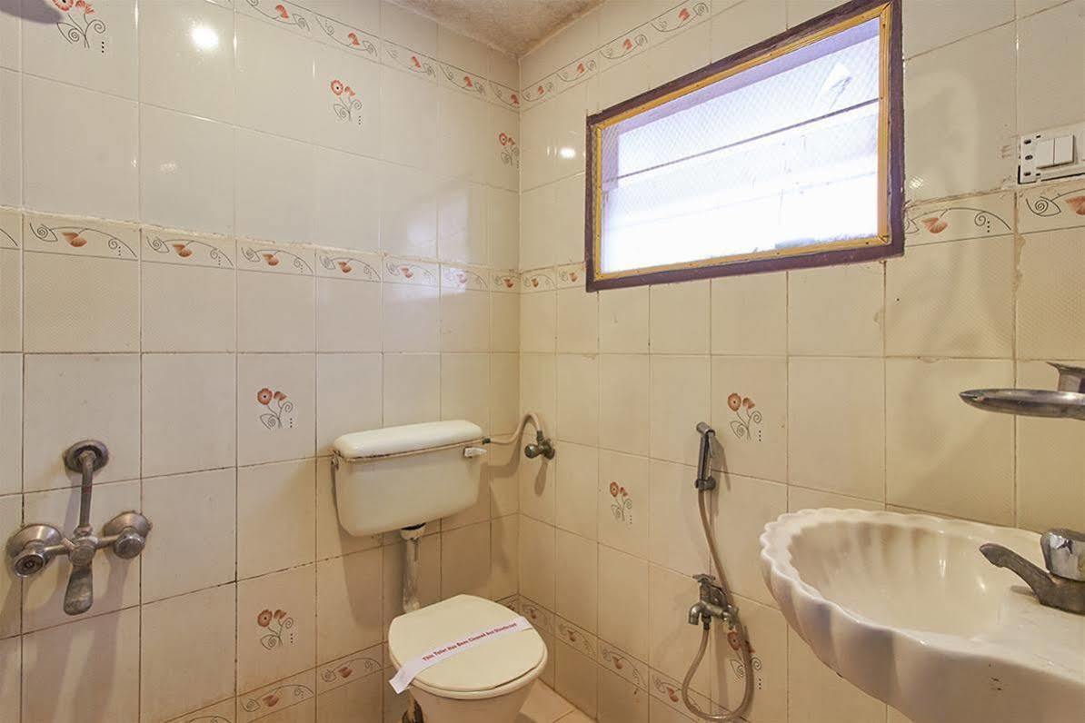 Hotel Sri Sai Krupa Hyderabad Eksteriør billede