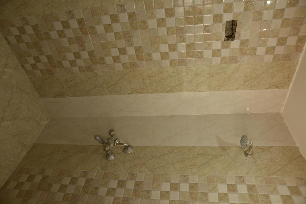 Hotel Sri Sai Krupa Hyderabad Eksteriør billede